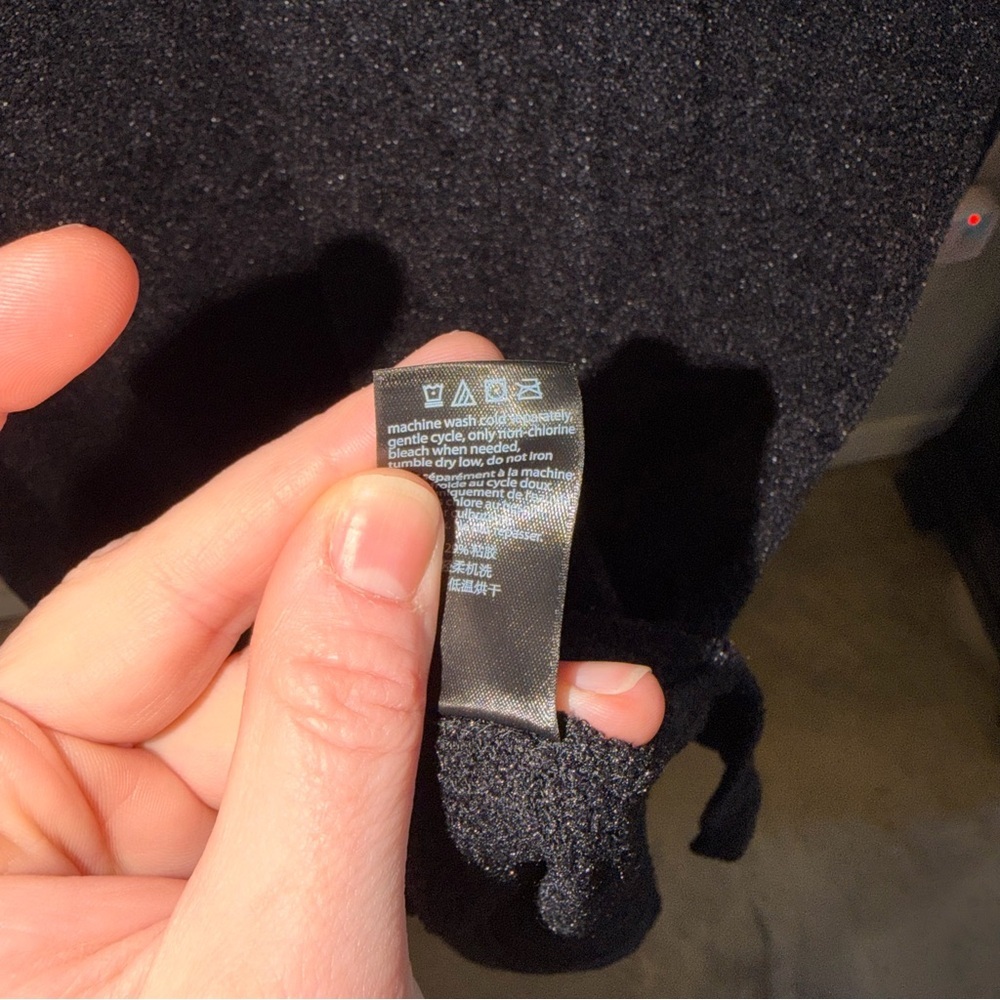 NWT - Barefoot Dreams Black Sweater - Picture 6 of 6